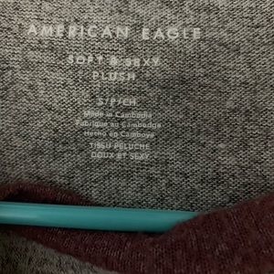 American eagle super soft long sleeved shirt